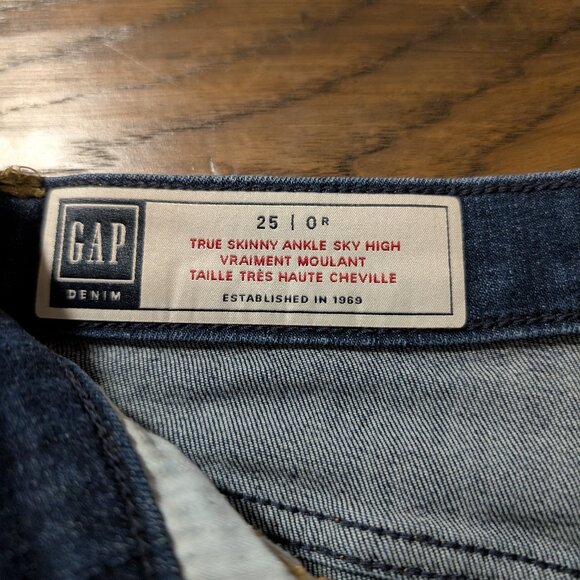 Gap True Skinny Ankle Sky High rise jeans size 25, 0 regular - Picture 3 of 14